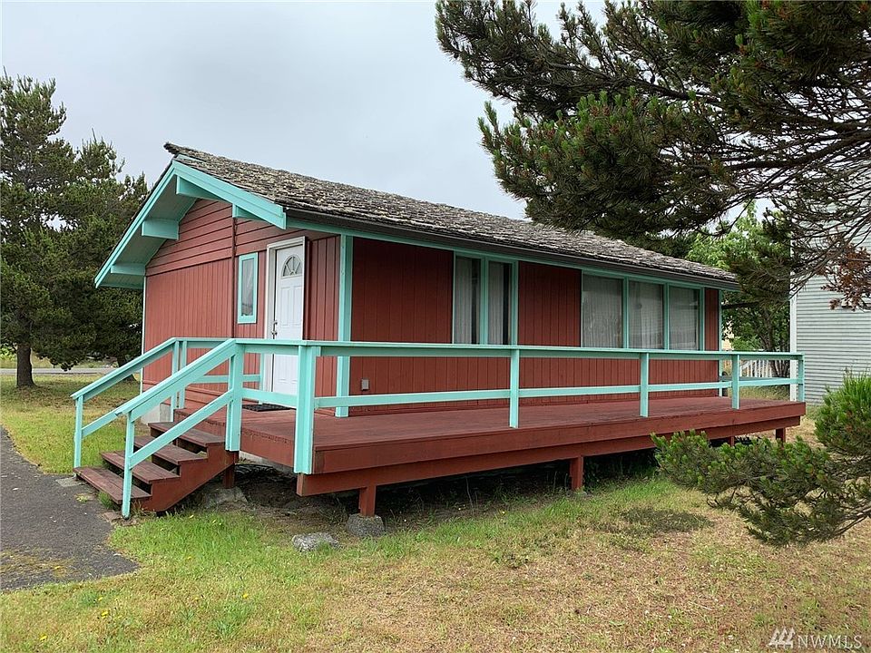 1st image of 279 Sand Dune Ave NW