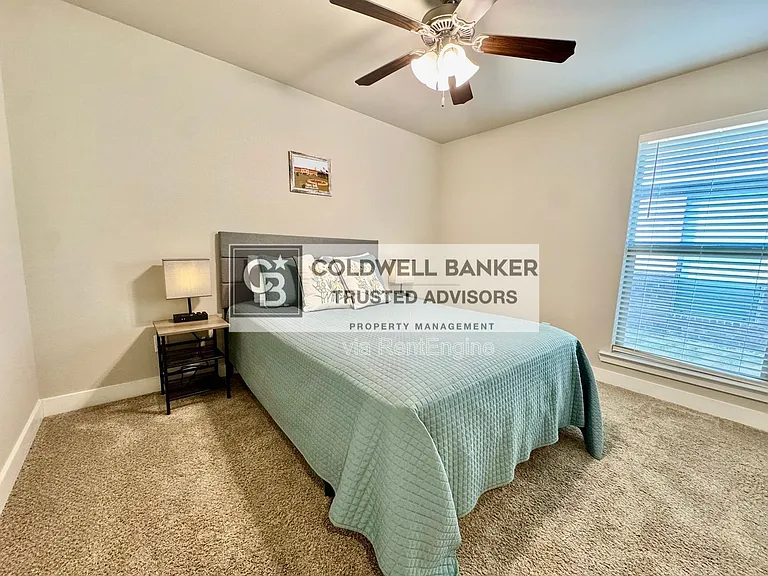 3108 Urbana Ave — Photo 14