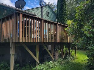 239 Water St, Hamilton, WA 98255