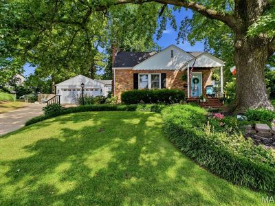36 Southridge Ct, Saint Louis, MO, 63122