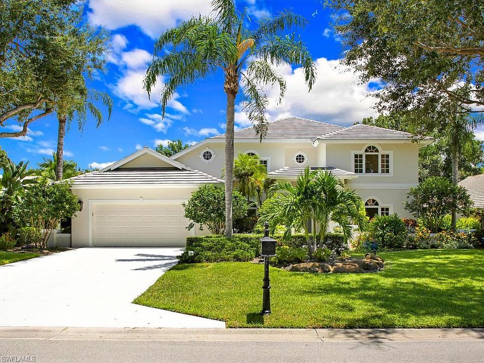 1st image of 230 Monterey Dr