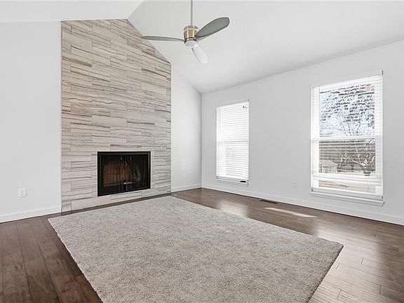 4th image of 5780 N Anita Ave