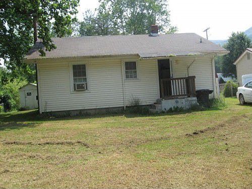 1st image of 2926 Catawba Valley Dr