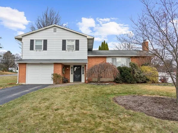 1455 Holland Ave, Bethlehem, PA 18017