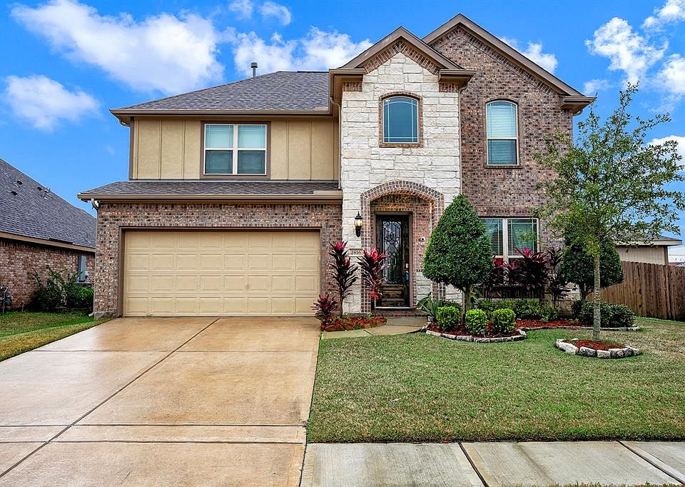 1st image of 2816 Parkside Village Ct