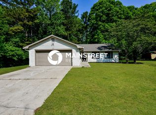130 Derby Country Dr, Ellenwood, GA 30294