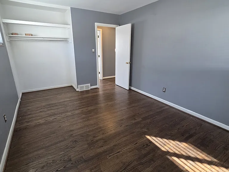 32356 Loomis Dr — Photo 9