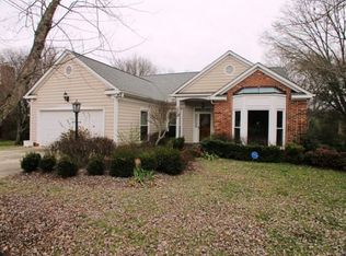 11825 Broadwater Ln, Charlotte, NC 28273