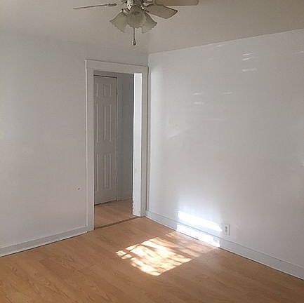 5th image of 1309 Saint James St