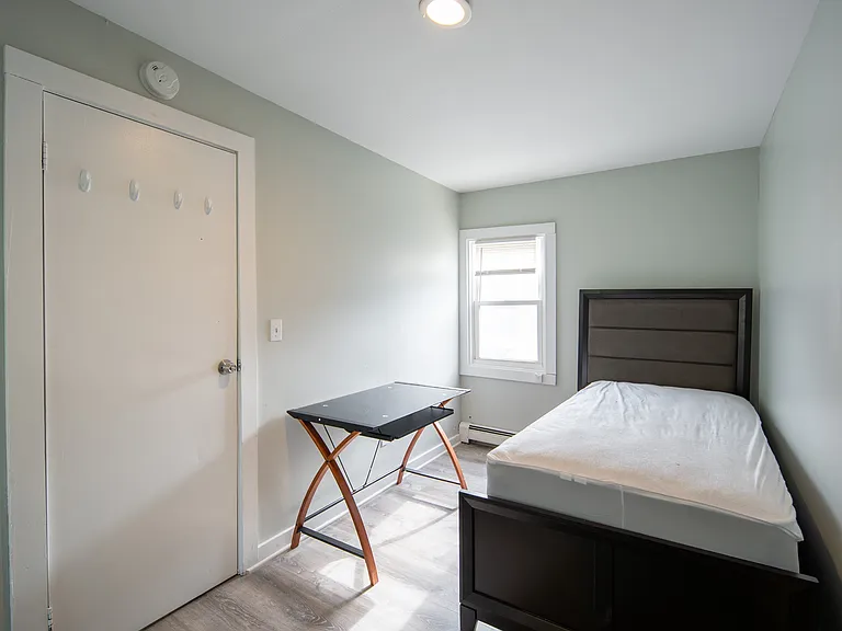 36 Farm St — Photo 28