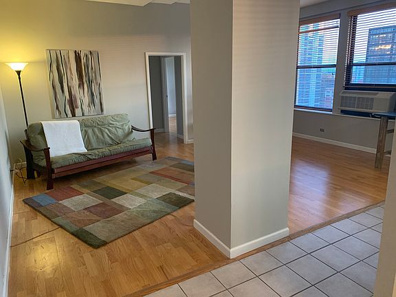 4th image of 600 S Dearborn St APT 1405