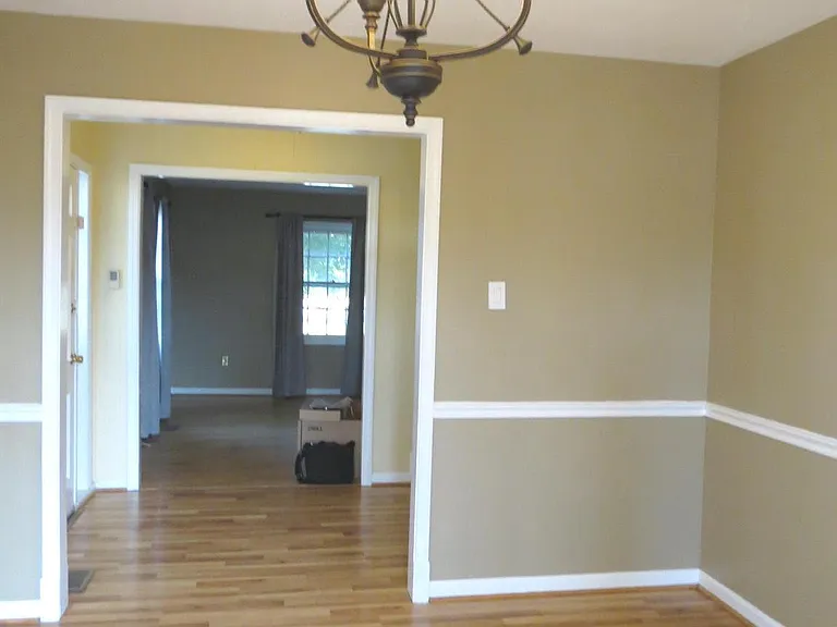 15310 Annapolis Rd — Photo 10