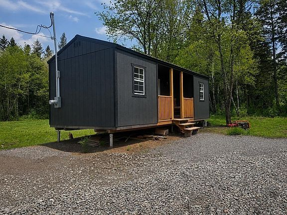 3rd image of 1075 Pugwash River Rd