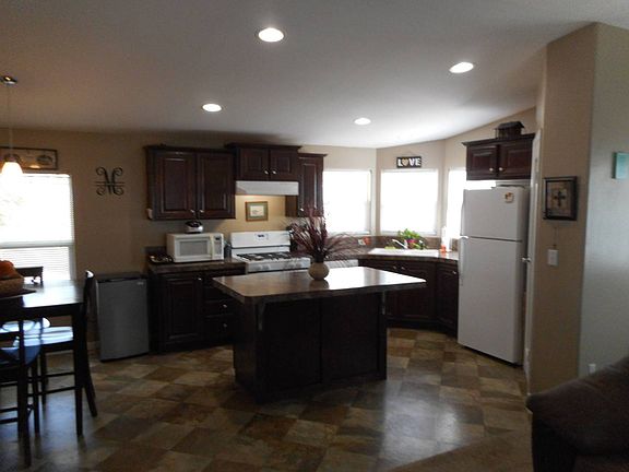 5th image of 8661 Winter Gardens Blvd Space 30