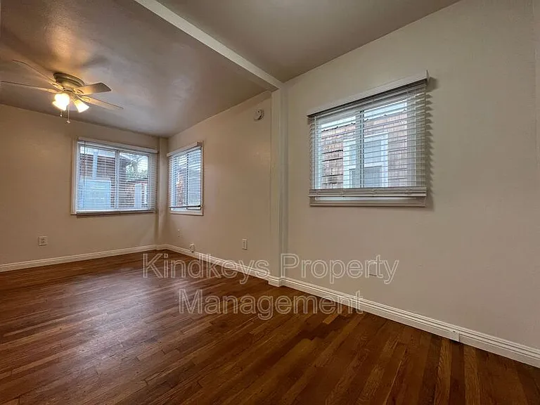 5046.5 Muir Ave — Photo 9