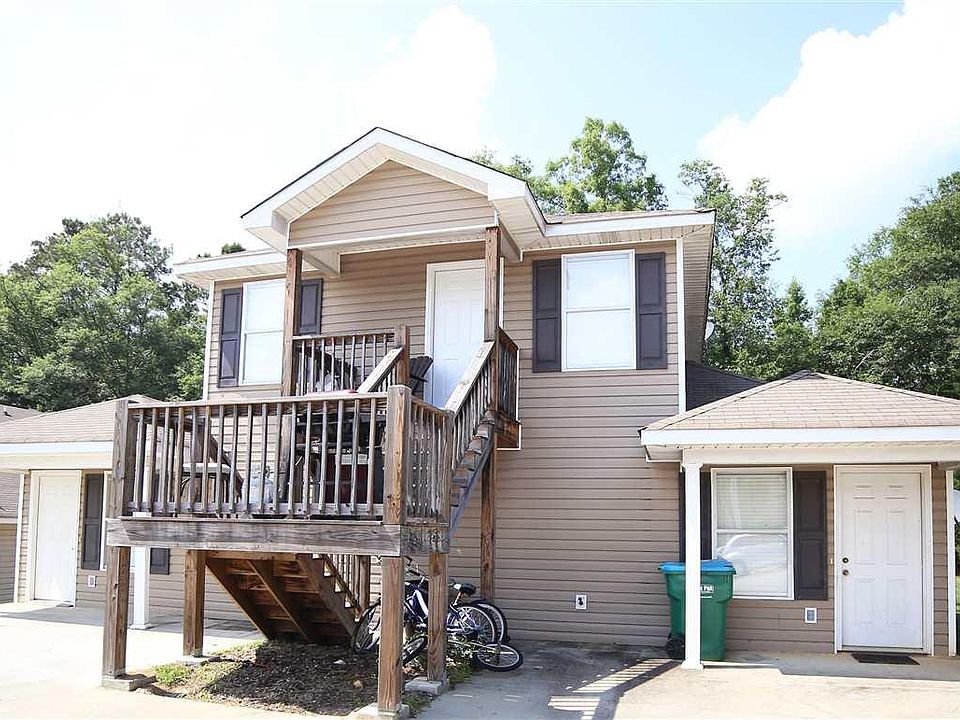 2nd image of 77 Jackson Ln