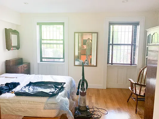 Rented by Ulas Real Estates Inc | media 14