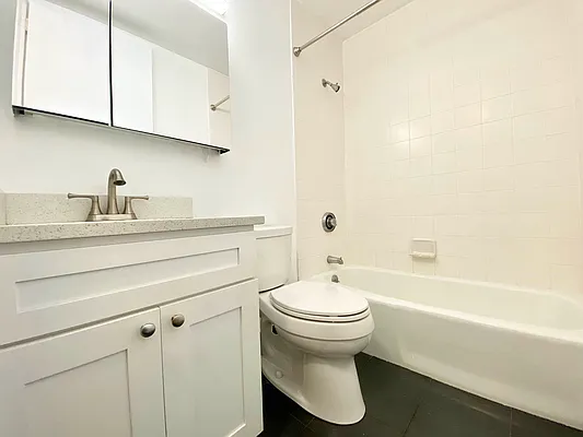 Rented by Highline Residential | media 11