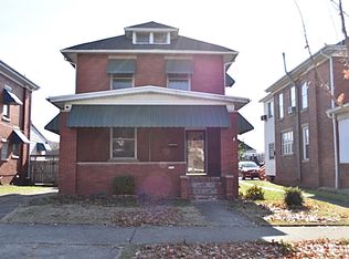 2555 Collis Ave, Huntington, WV 25703