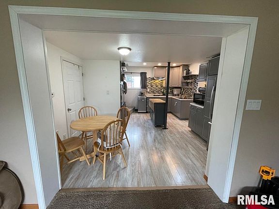 5th image of 2512 W Laura Ave