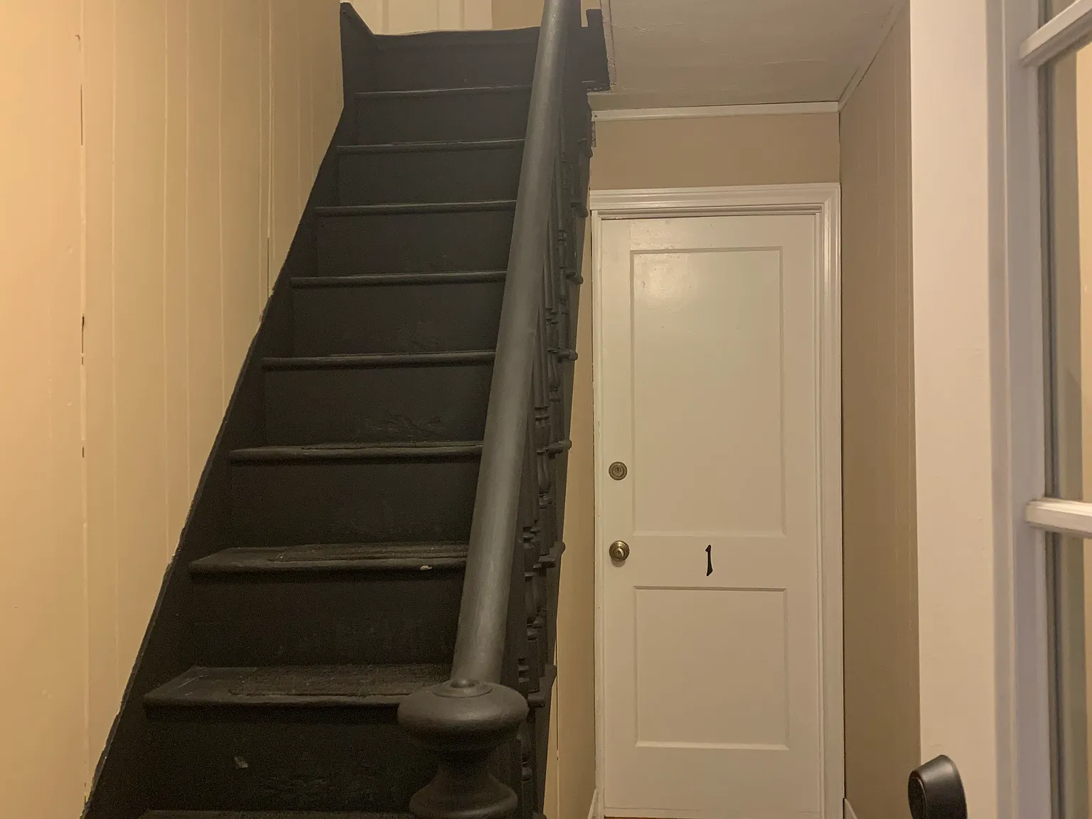 2 bed, 800 sqft, $1,900 — Photo 4