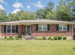 12007 Brookmoor Dr, Middletown, KY 40243