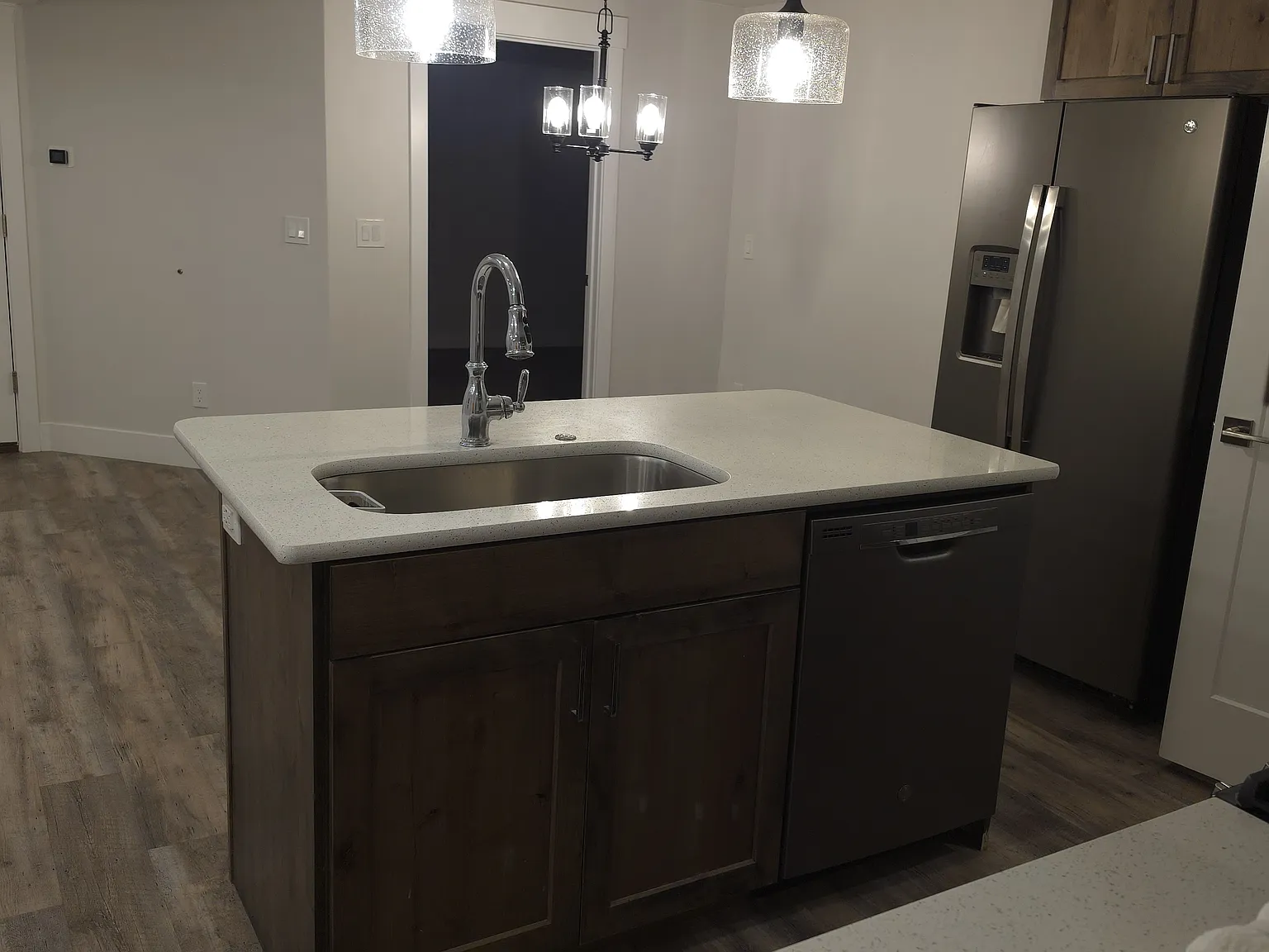 3 bed, 1544 sqft, $1,700 — Photo 3