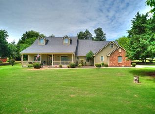 1632 Willow Springs Rd, Norman, OK 73072