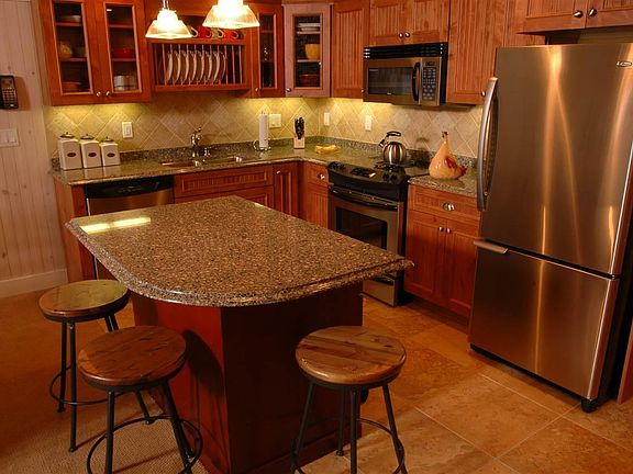 5th image of 596 Larsmont Way Unit 330 Quarter Share 2