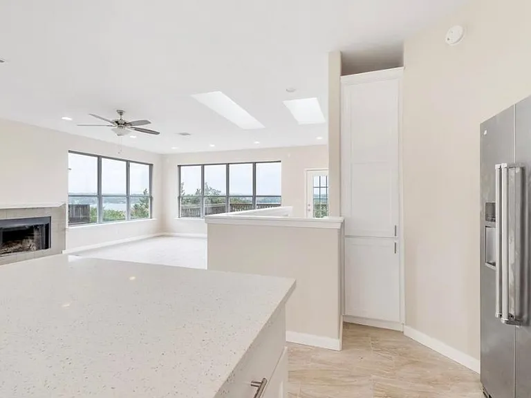 340 Southwind Rd — Photo 6