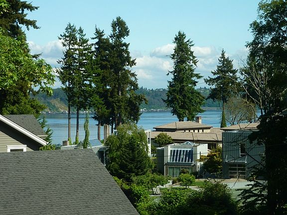 3rd image of 5915 Reid Dr NW