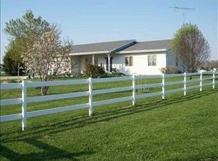 9248 N Buck Creek Pike, Mooreland, IN 47360
