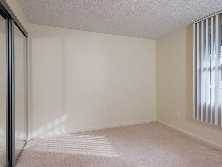 Fox Brook Townhomes — Photo 18