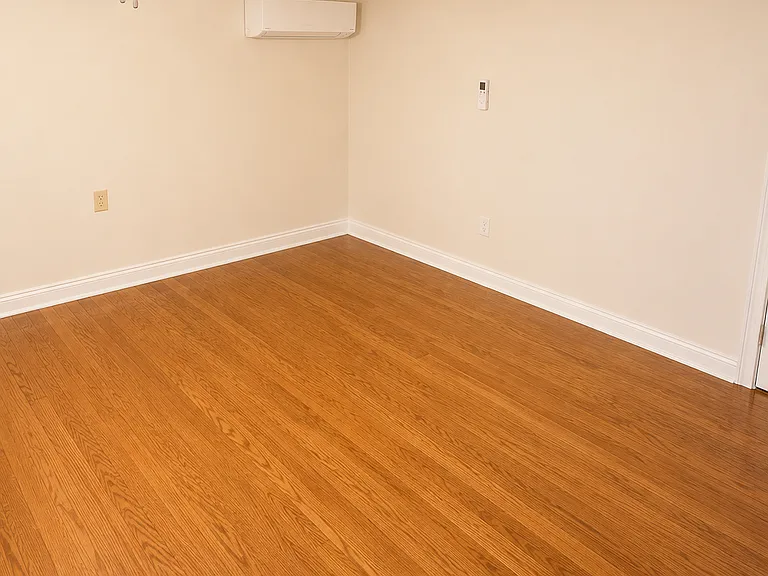 17607 Glenpatti Dr — Photo 20