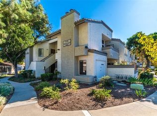 15 Town And Country Rd, Pomona, CA 91766