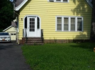 508 Seeley Rd, Syracuse, NY 13224