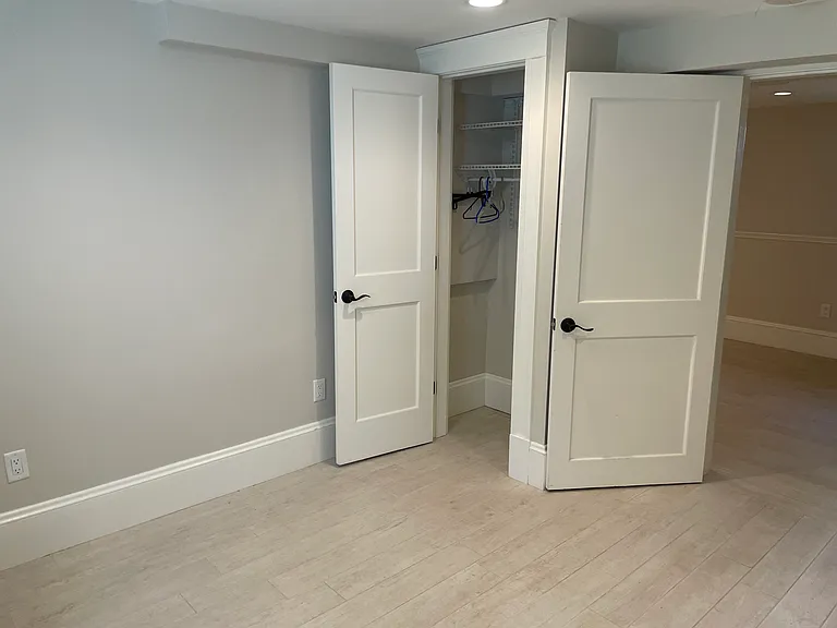 4 White St #G — Photo 8