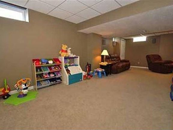Additional 700 SQ FT!