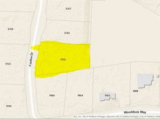 5721 Foxfire Dr #5, Midland, MI 48642