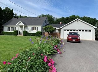 7614 River Rd, Baldwinsville, NY 13027