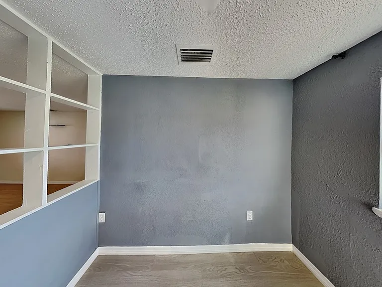 502 Dunbar Ave — Photo 6