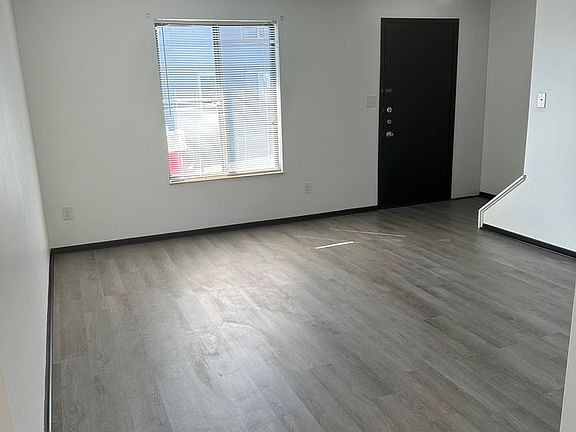 3rd image of 6 Morningside Dr #23