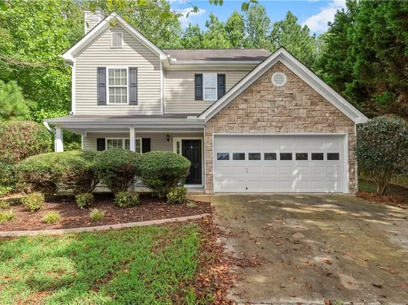 32 Stable Ln, Dallas, GA 30132
