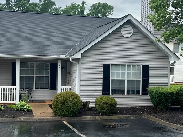 100 Hammett Grove Ln, Greer, SC 29650