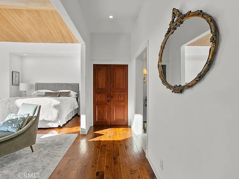 1010 Emerald Bay — Photo 26