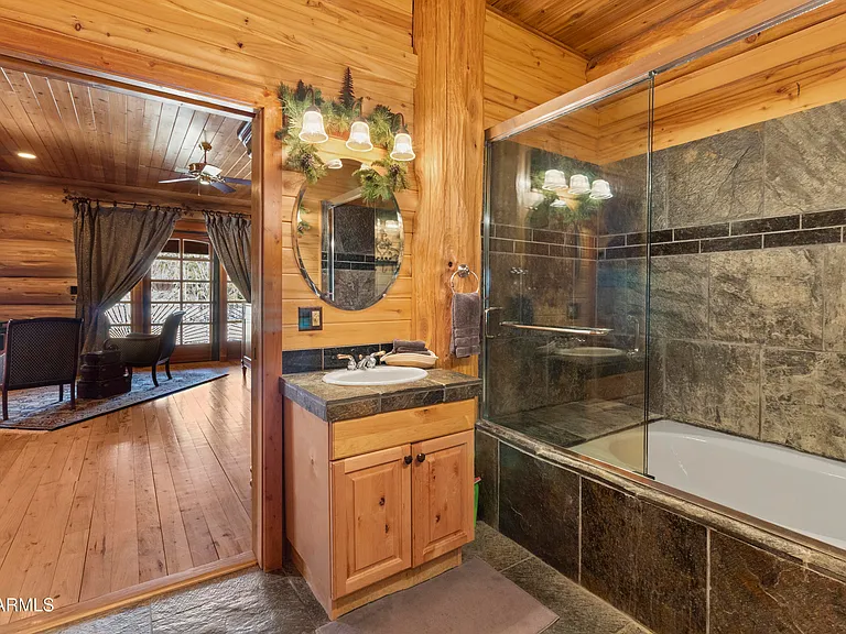 1613 Black Canyon Rd — Photo 29