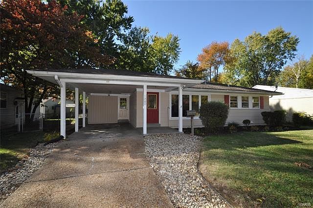1st image of 1360 Mundy Dr