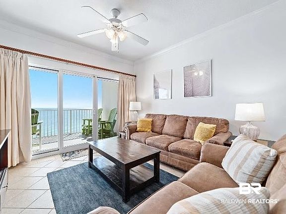 4th image of 401 E Beach Blvd Unit 1305