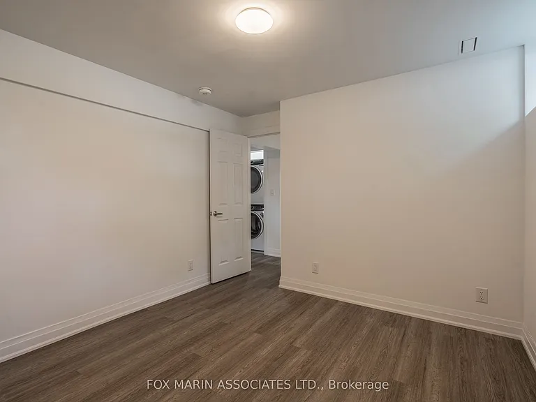 334 Shaw St #LOWER — Photo 22