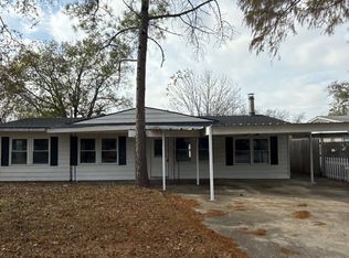 203 Fielding Dr, Mesquite, TX 75149